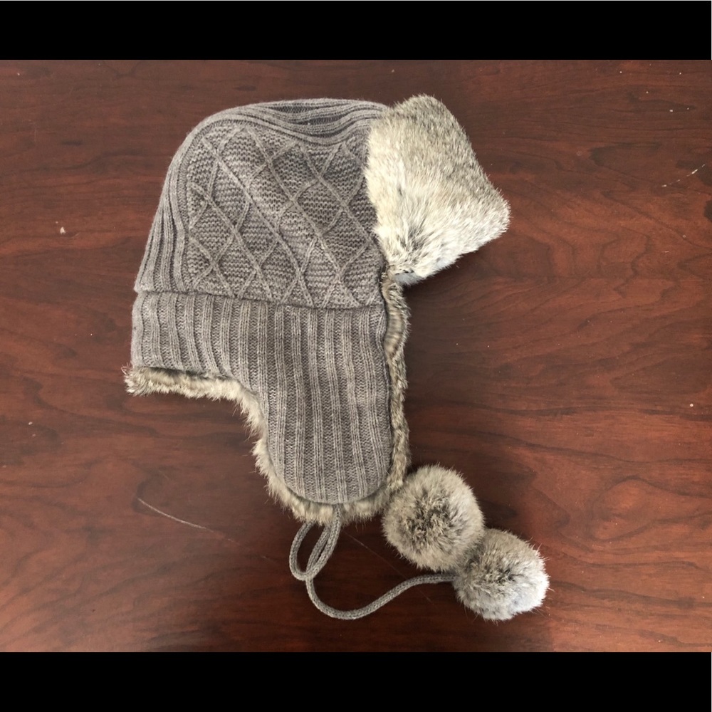 AQUA Grey cable knit and rabbit fur hat